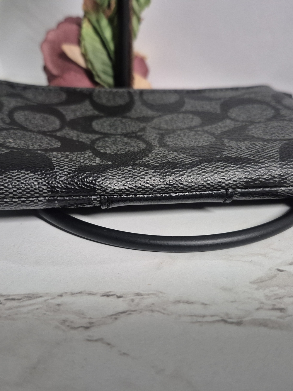 Coach Black Signature Zip Wristlet - COACH New York - Picture 3 of 4
